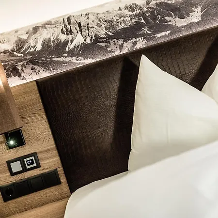 Gardena - Gardenahotels 2*