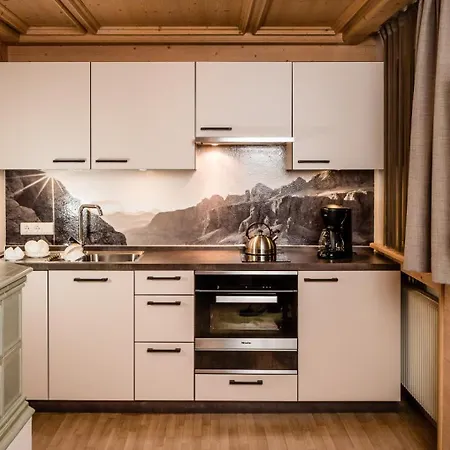 Gardena - Gardenahotels 아파트